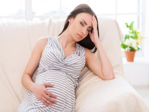 نفخ شکم از علائم بارداری و پریودی و روش تشخیص این دو